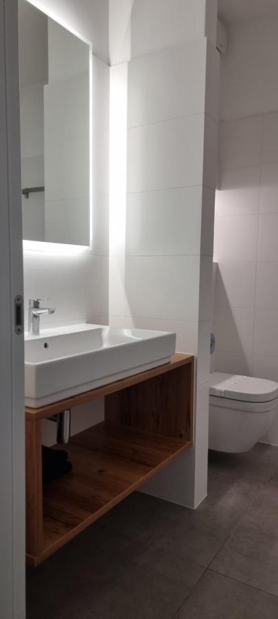 Seabreeze Luxury Apartments Njivice Extérieur photo